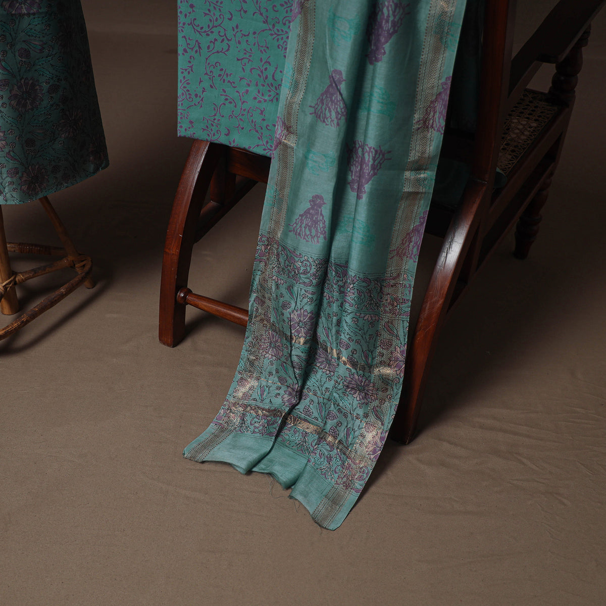 Floral Sanganeri Print Maheshwari Silk Unstitched Dress Material: Kurta, Bottom & Dupatta 01