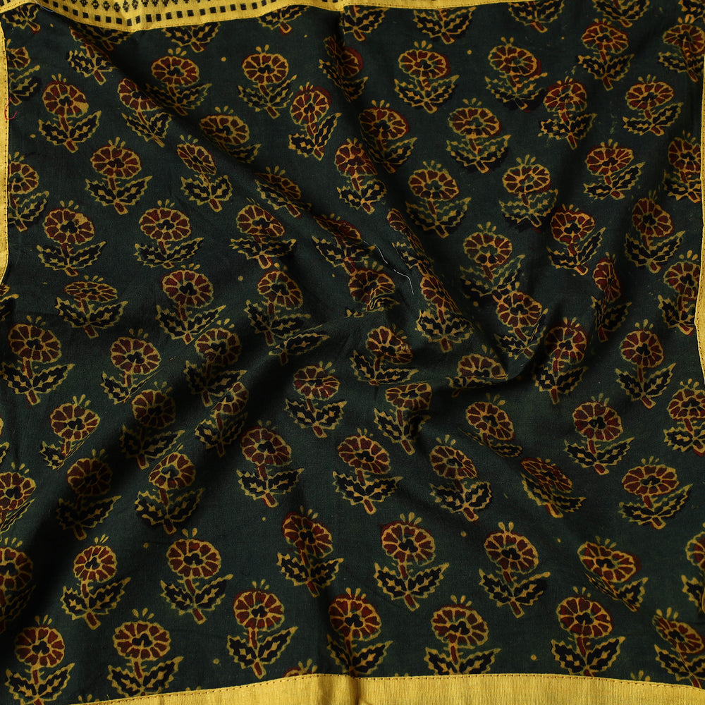 ajrakh bandana