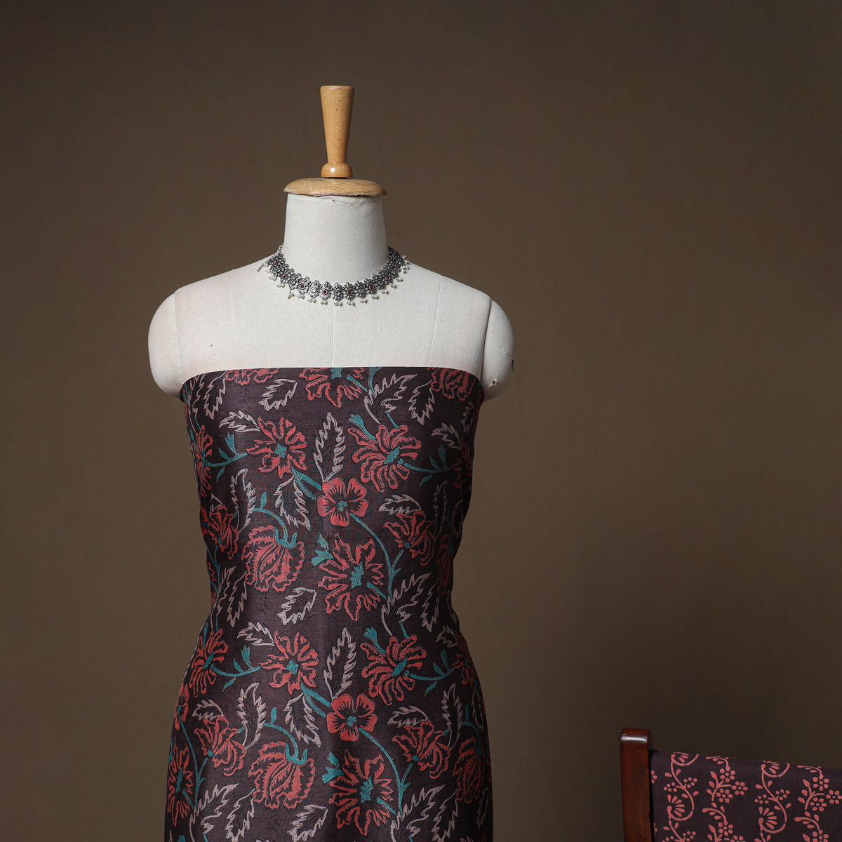 Floral Sanganeri Print Maheshwari Silk Unstitched Dress Material: Kurta, Bottom & Dupatta 09