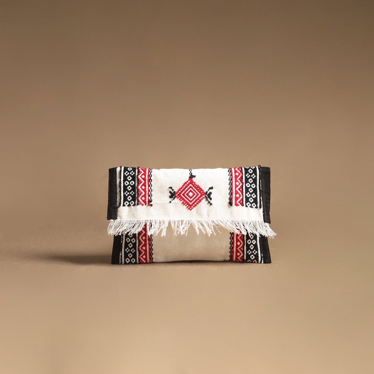 Toda Hand Embroidered Clutch 01