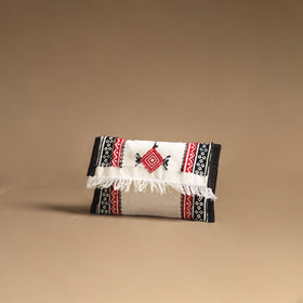 Toda Hand Embroidered Clutch 01