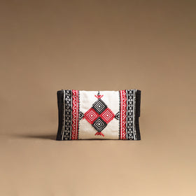 Toda Hand Embroidered Clutch 01