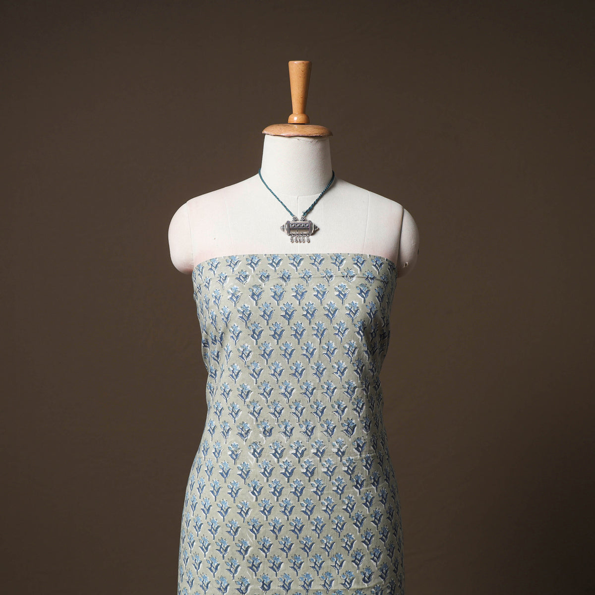 Sanganeri Block Print Cotton Unstitched Dress Material: Kurta & Dupatta with Jewellery 06
