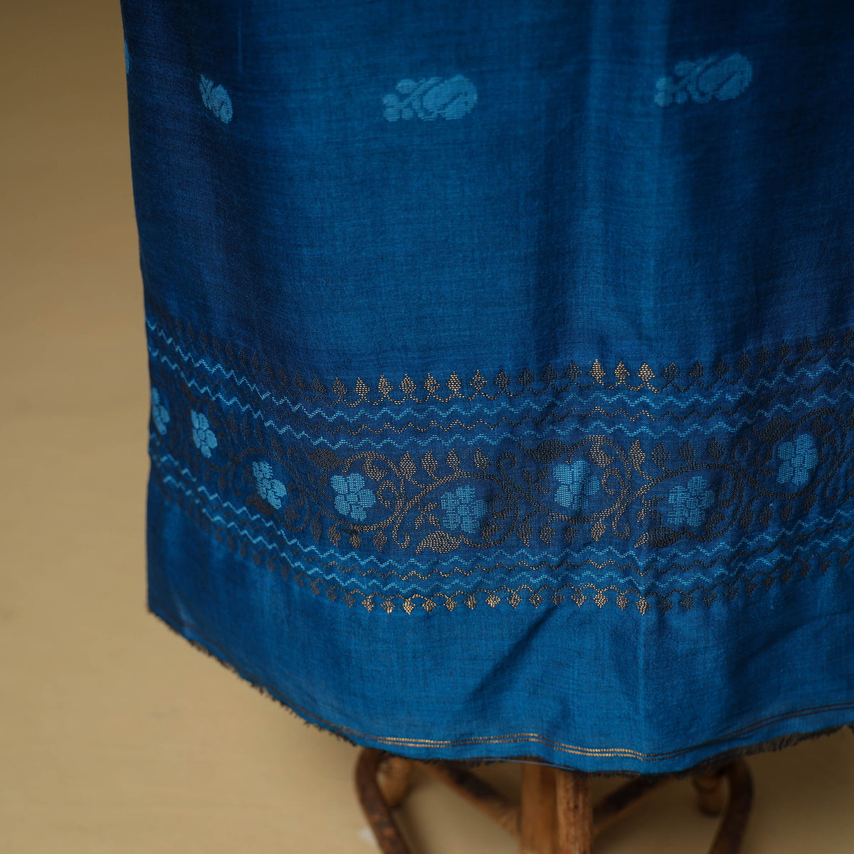 Jacquard Zari Buti Handloom Mercerised Cotton Unstitched Dress Material: Kurta with Dupatta 08