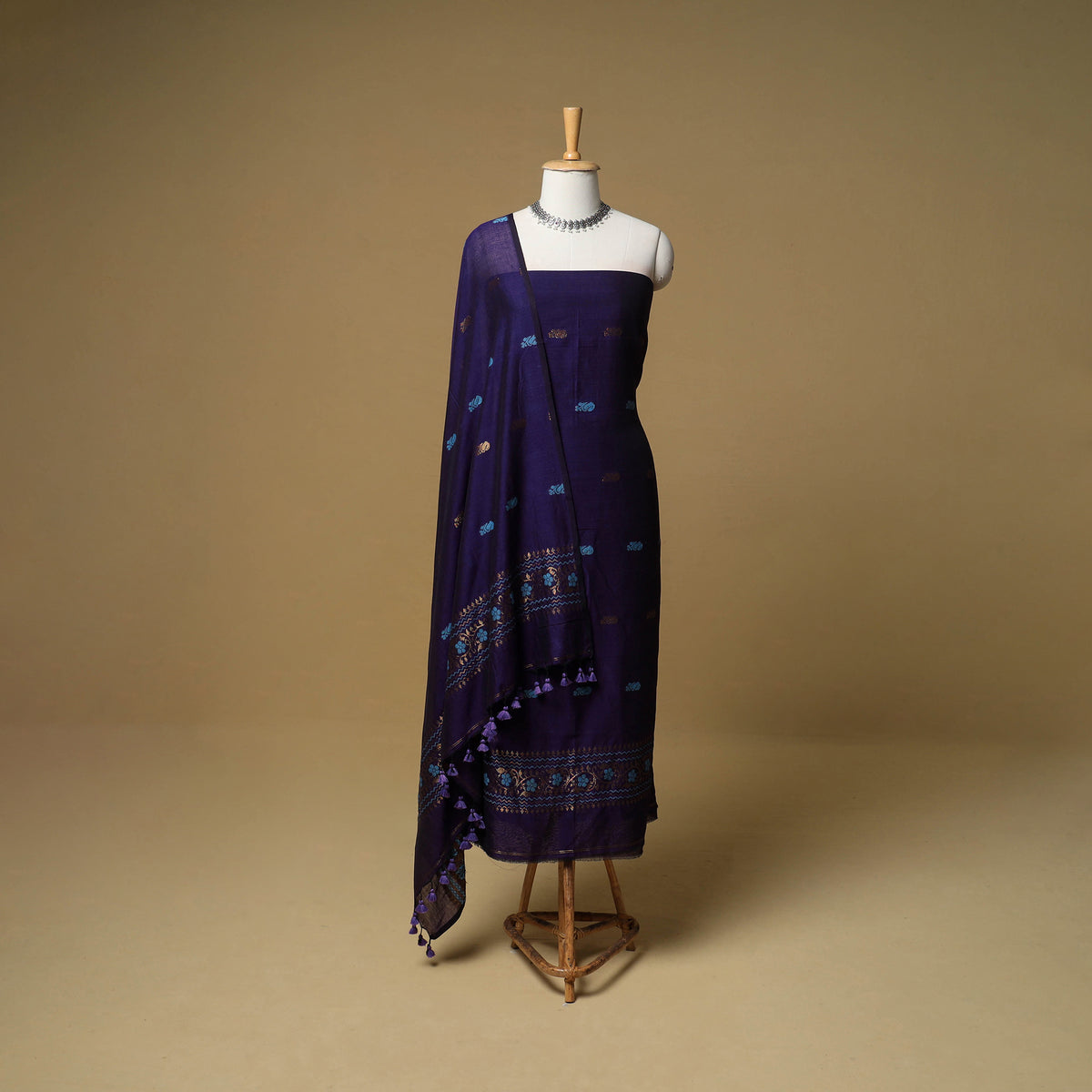 Jacquard Zari Buti Handloom Mercerised Cotton Unstitched Dress Material: Kurta with Dupatta 10