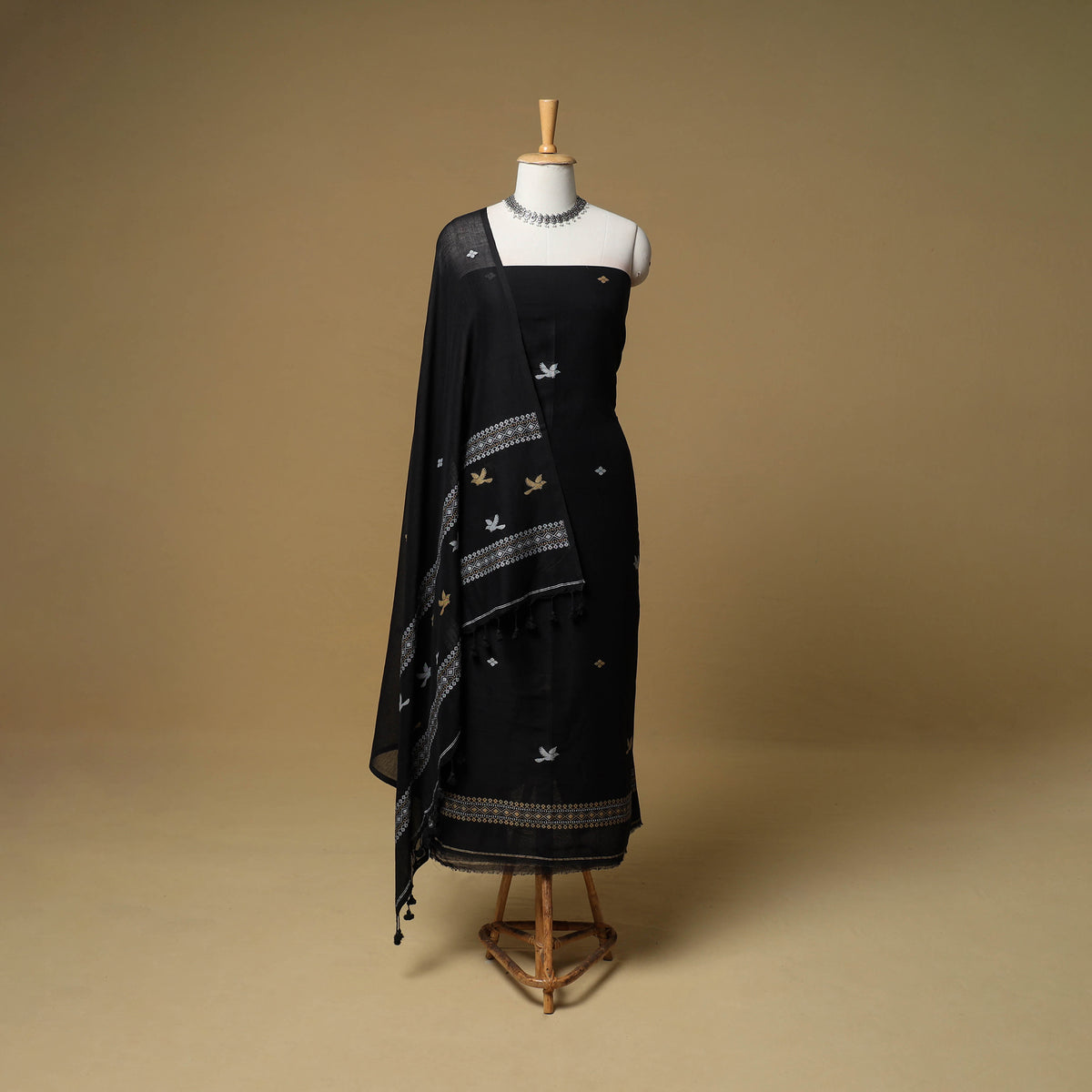 Jacquard Handloom Mercerised Cotton Unstitched Dress Material: Kurta with Dupatta 15