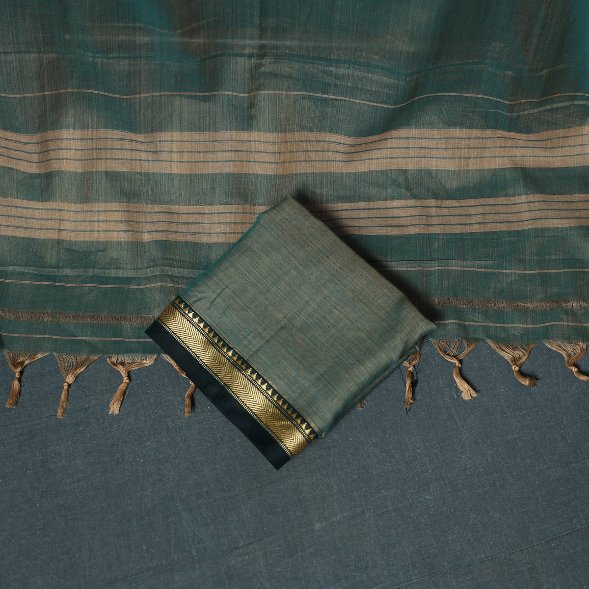 Dharwad Mercerised Cotton Plain Thread Border Unstitched Dress Material: Kurta, Bottom & Dupatta 05