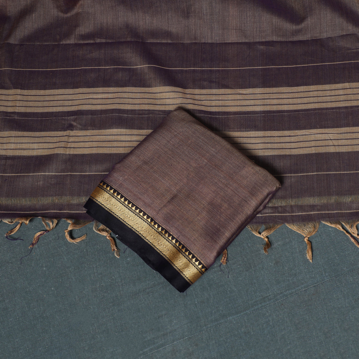 Dharwad Mercerised Cotton Plain Thread Border Unstitched Dress Material: Kurta, Bottom & Dupatta 06