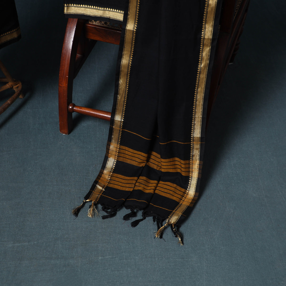 Dharwad Mercerised Cotton Plain Thread Border Unstitched Dress Material: Kurta, Bottom & Dupatta 13
