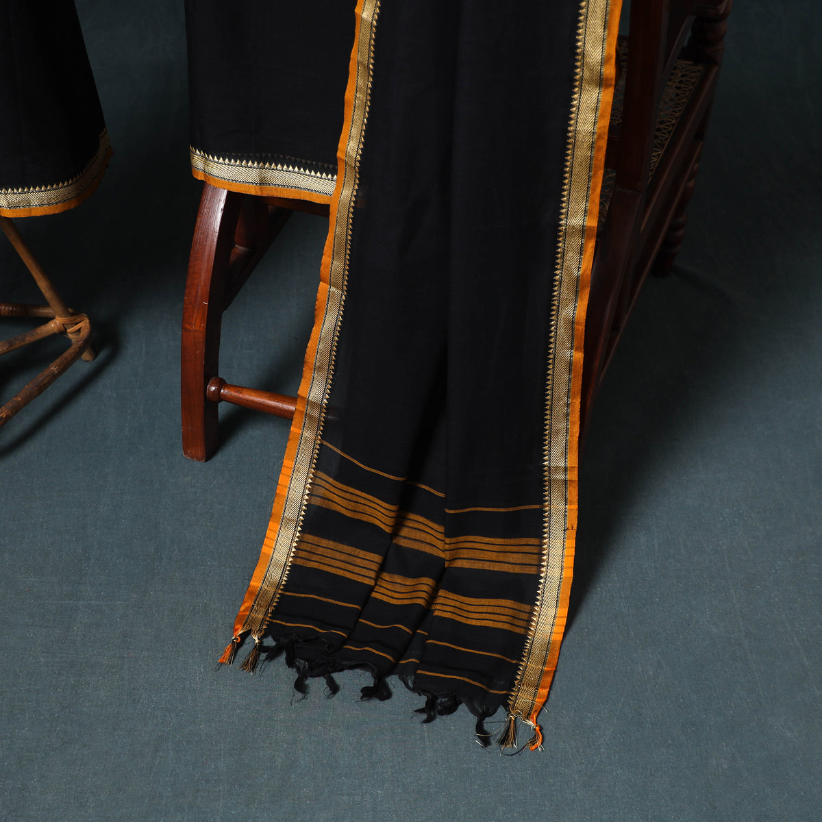 Dharwad Mercerised Cotton Plain Thread Border Unstitched Dress Material: Kurta, Bottom & Dupatta 21