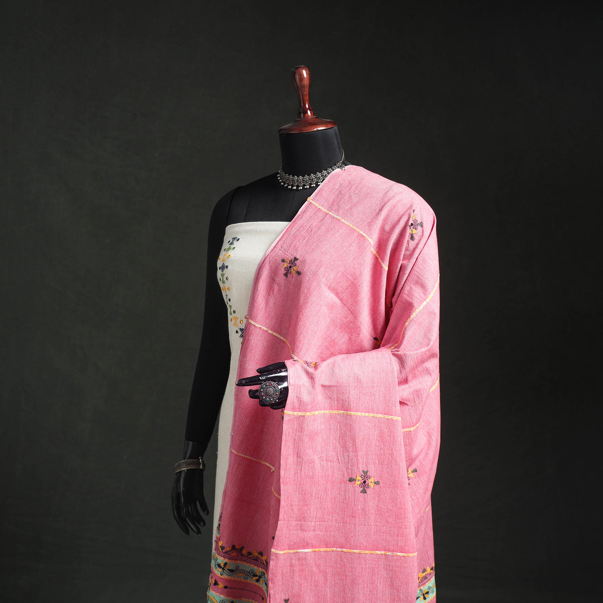 Kantha Hand Embroidered Khes Handwoven Cotton Dupatta 10