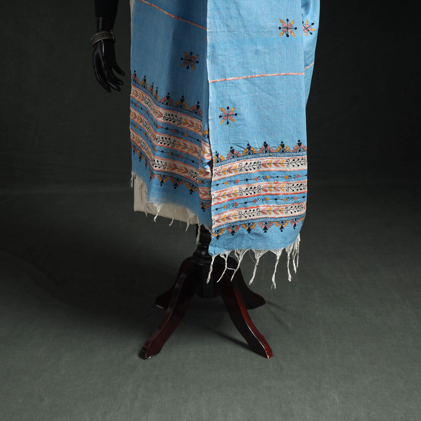 Kantha Hand Embroidered Khes Handwoven Cotton Dupatta 11