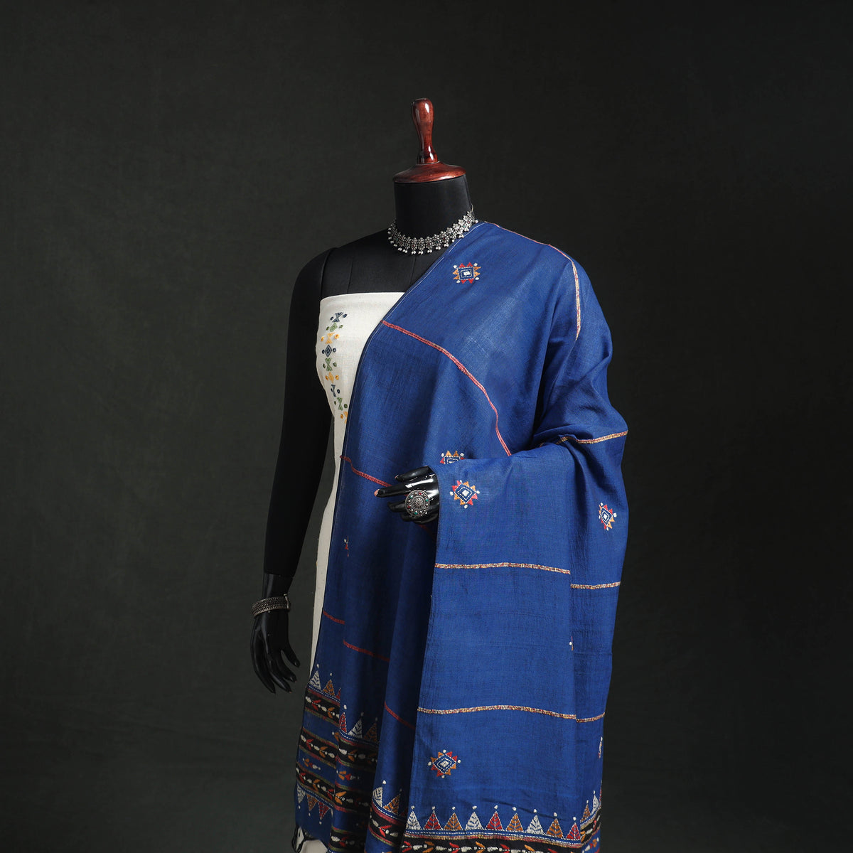 Kantha Hand Embroidered Khes Handwoven Cotton Dupatta 14