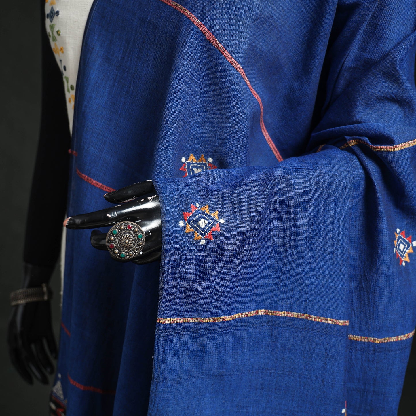 Kantha Hand Embroidered Khes Handwoven Cotton Dupatta 14