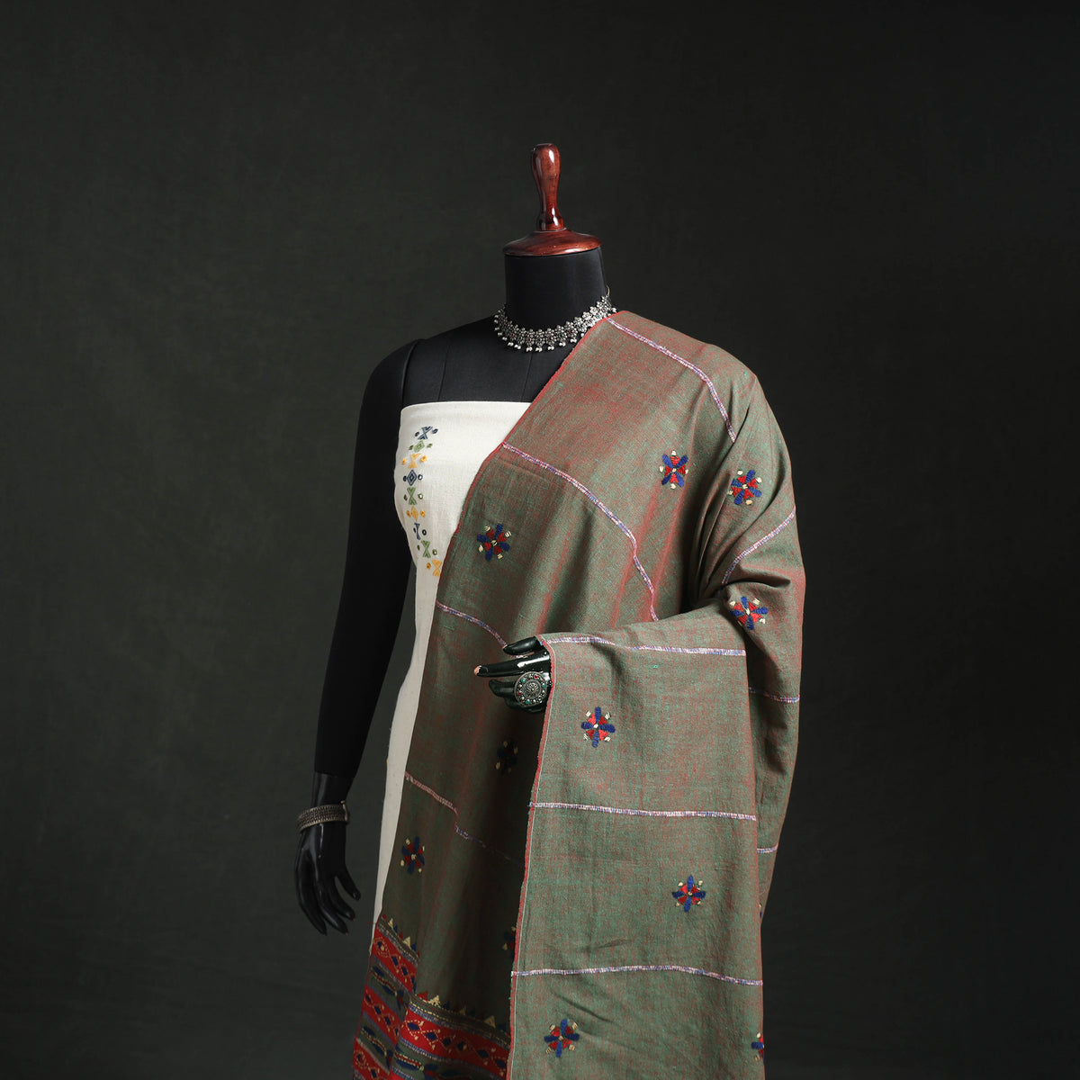 Kantha Hand Embroidered Khes Handwoven Cotton Dupatta 15
