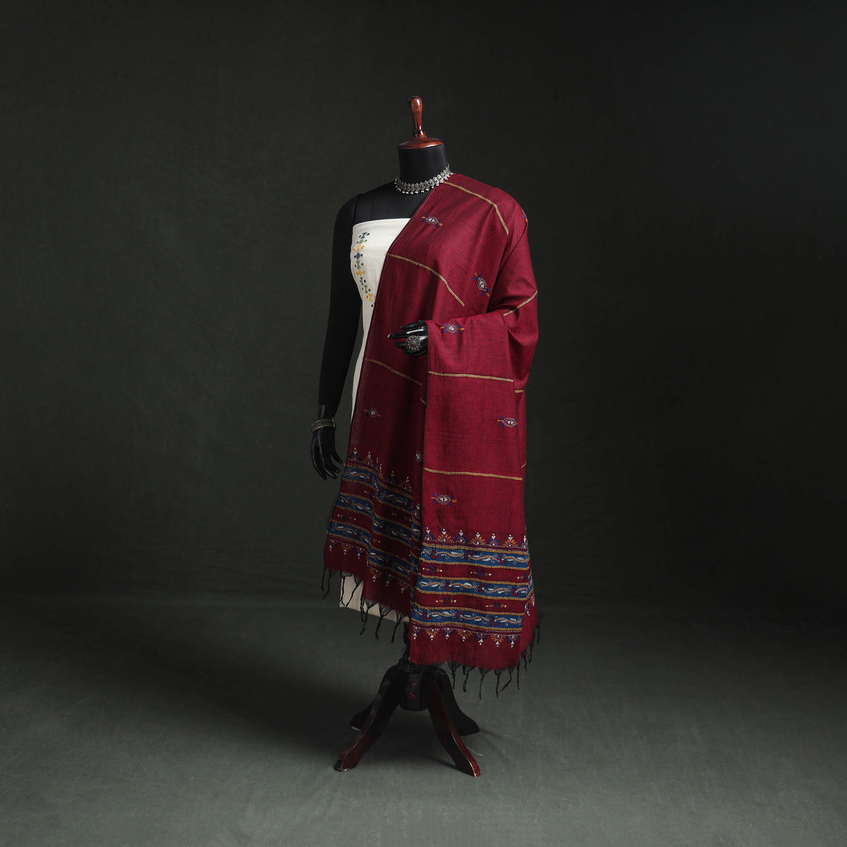 Kantha Hand Embroidered Khes Handwoven Cotton Dupatta 19