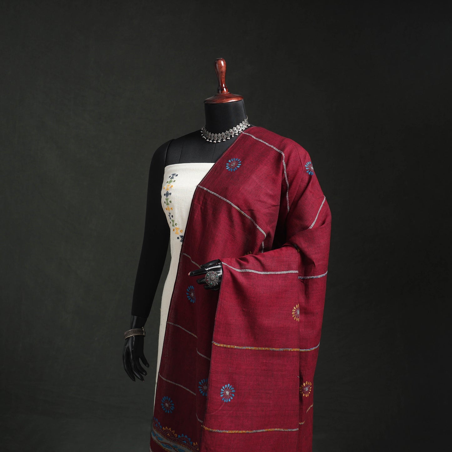 Kantha Hand Embroidered Khes Handwoven Cotton Dupatta 20