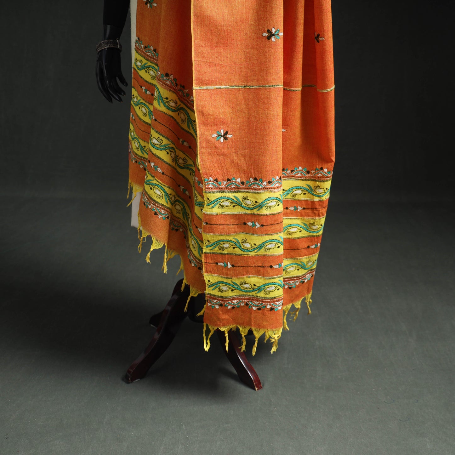 Kantha Hand Embroidered Khes Handwoven Cotton Dupatta 23