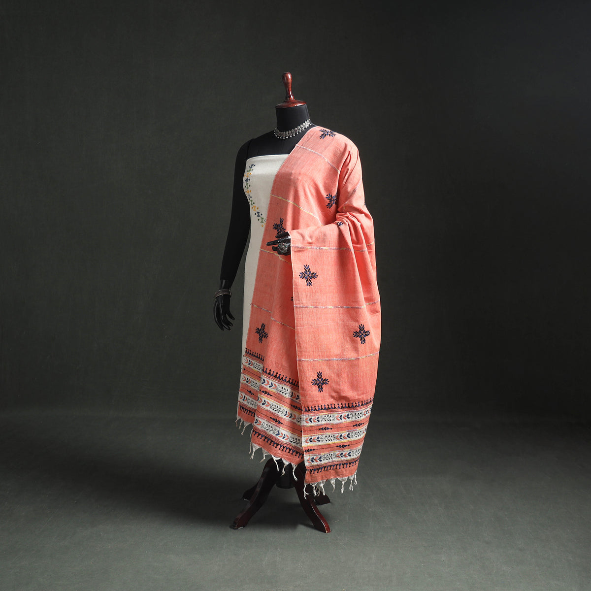 Kantha Hand Embroidered Khes Handwoven Cotton Dupatta 25