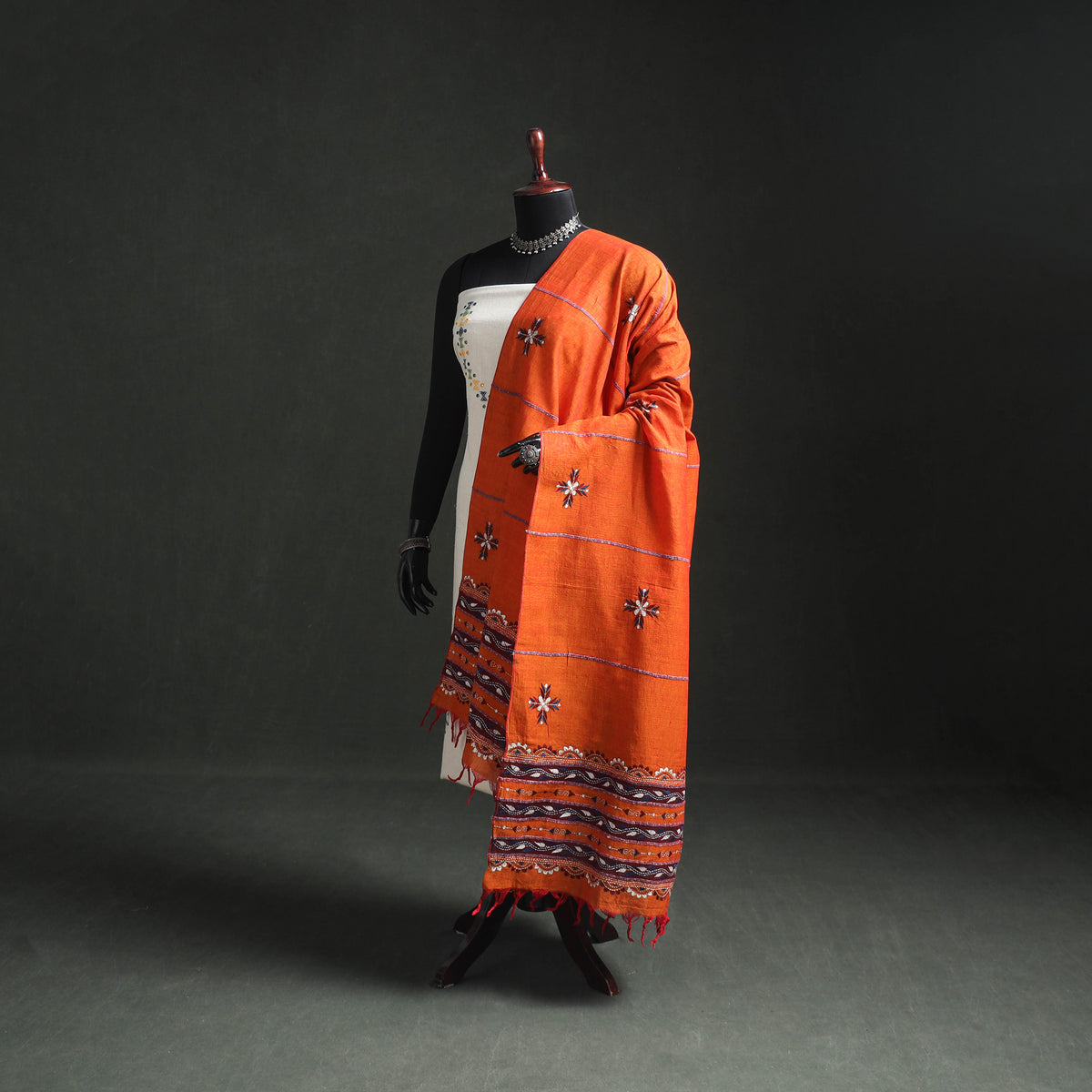 Kantha Hand Embroidered Khes Handwoven Cotton Dupatta 26