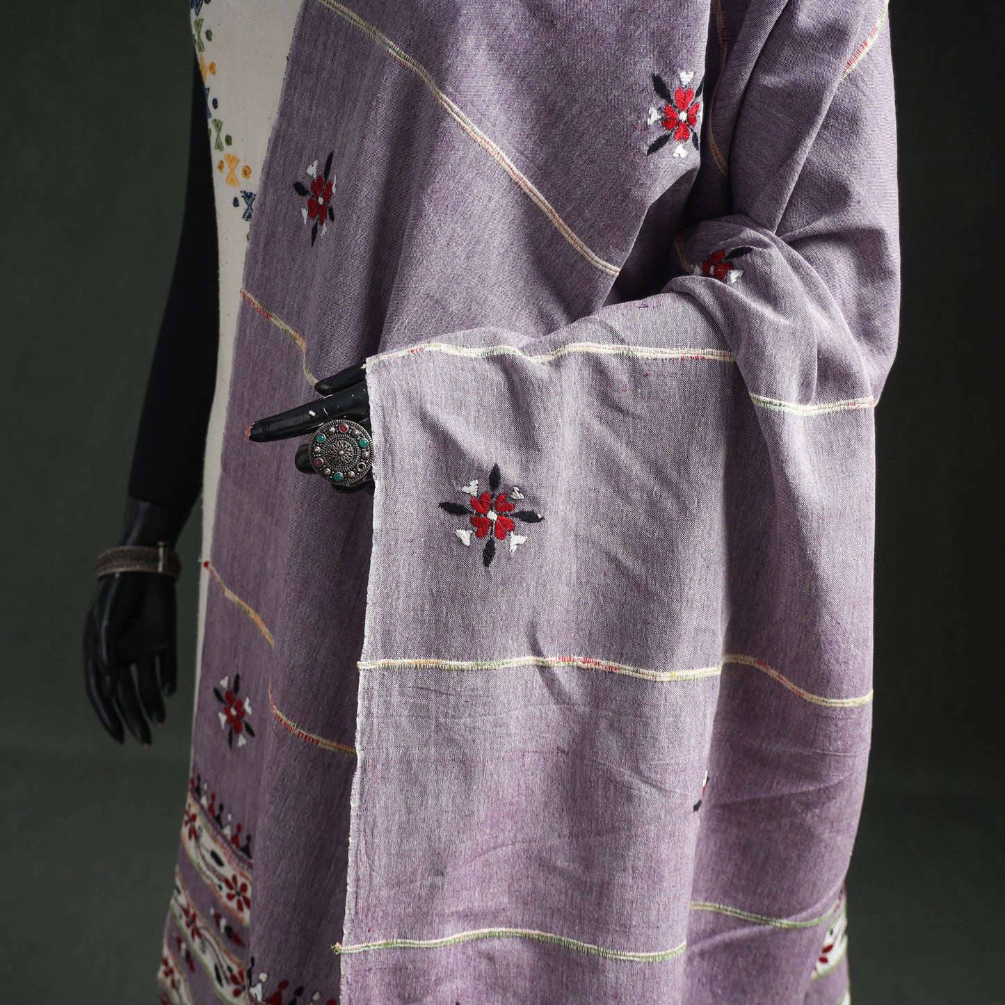 Kantha Hand Embroidered Khes Handwoven Cotton Dupatta 34