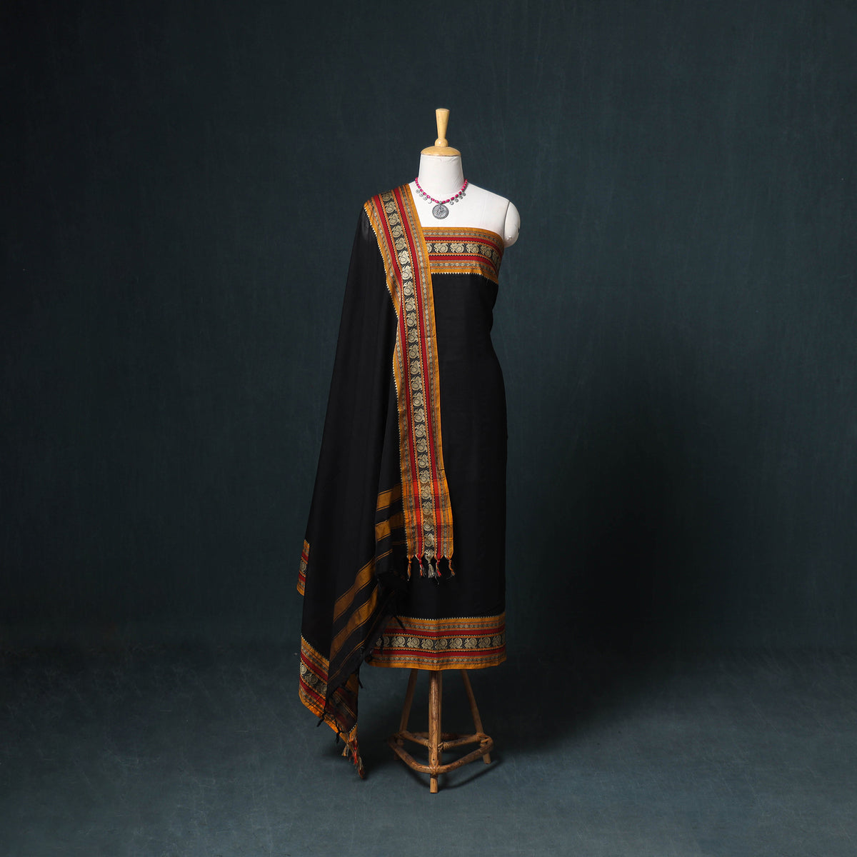 Dharwad Mercerised Cotton Plain Thread Border Unstitched Dress Material: Kurta, Bottom & Dupatta 40