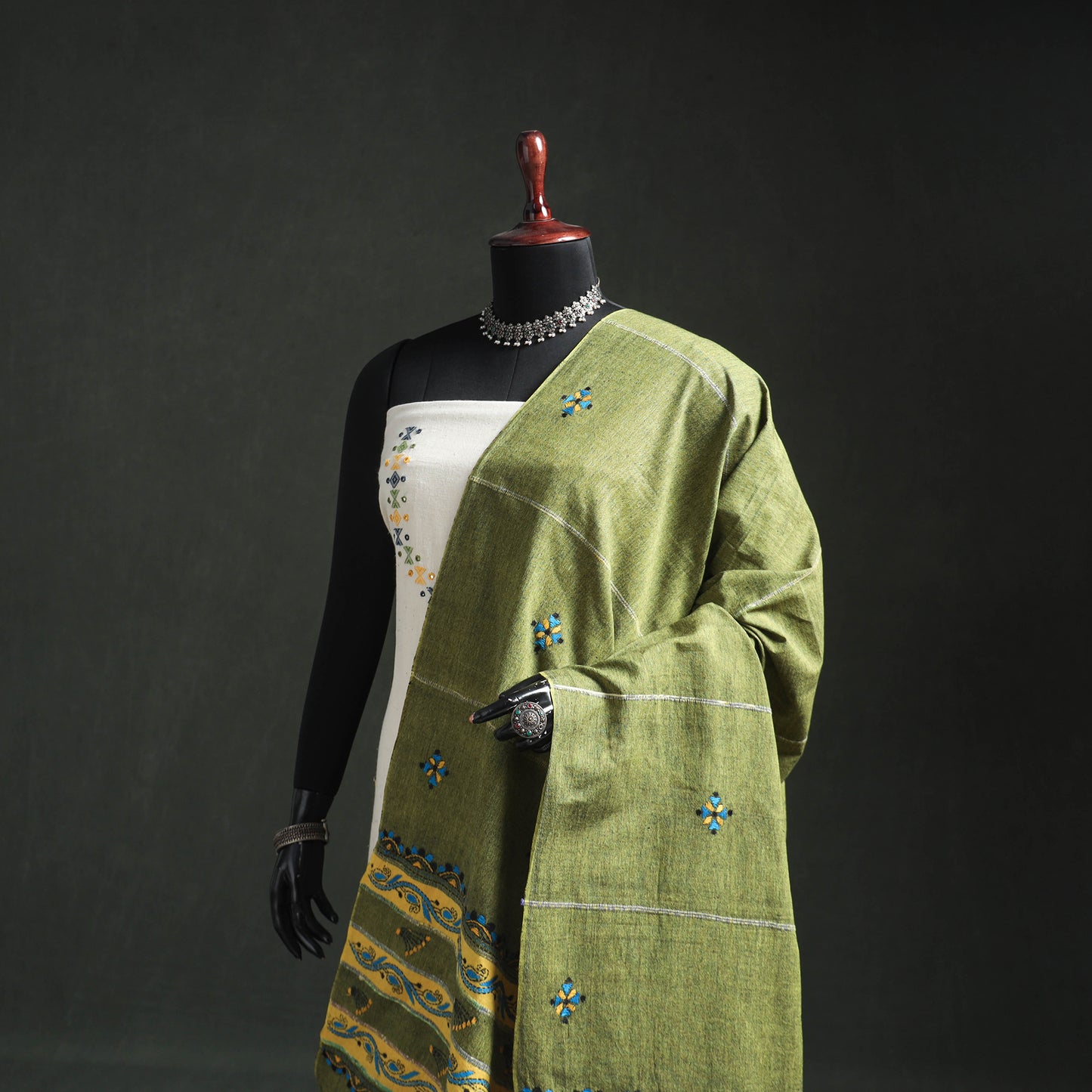 Kantha Hand Embroidered Khes Handwoven Cotton Dupatta 36