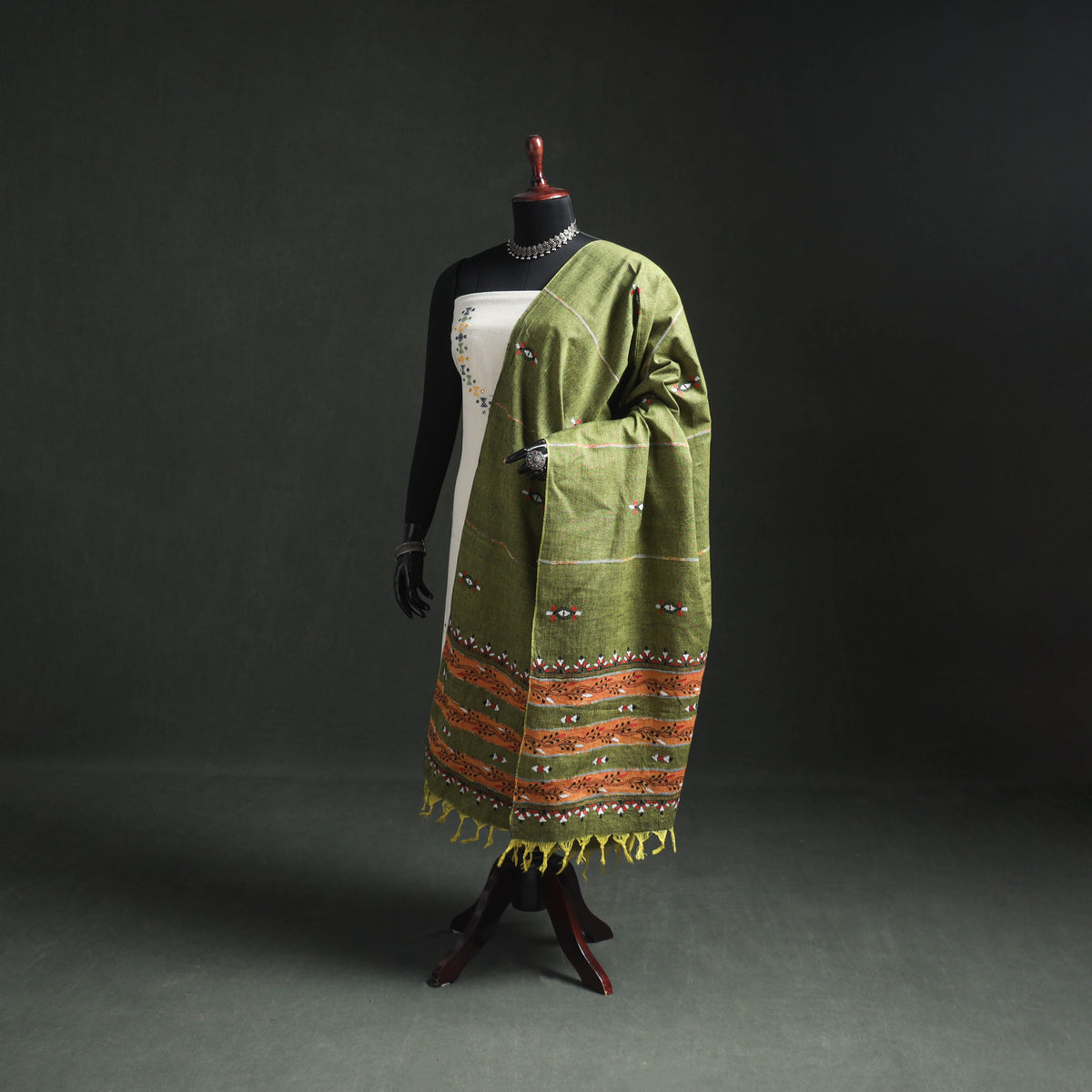 Kantha Hand Embroidered Khes Handwoven Cotton Dupatta 38
