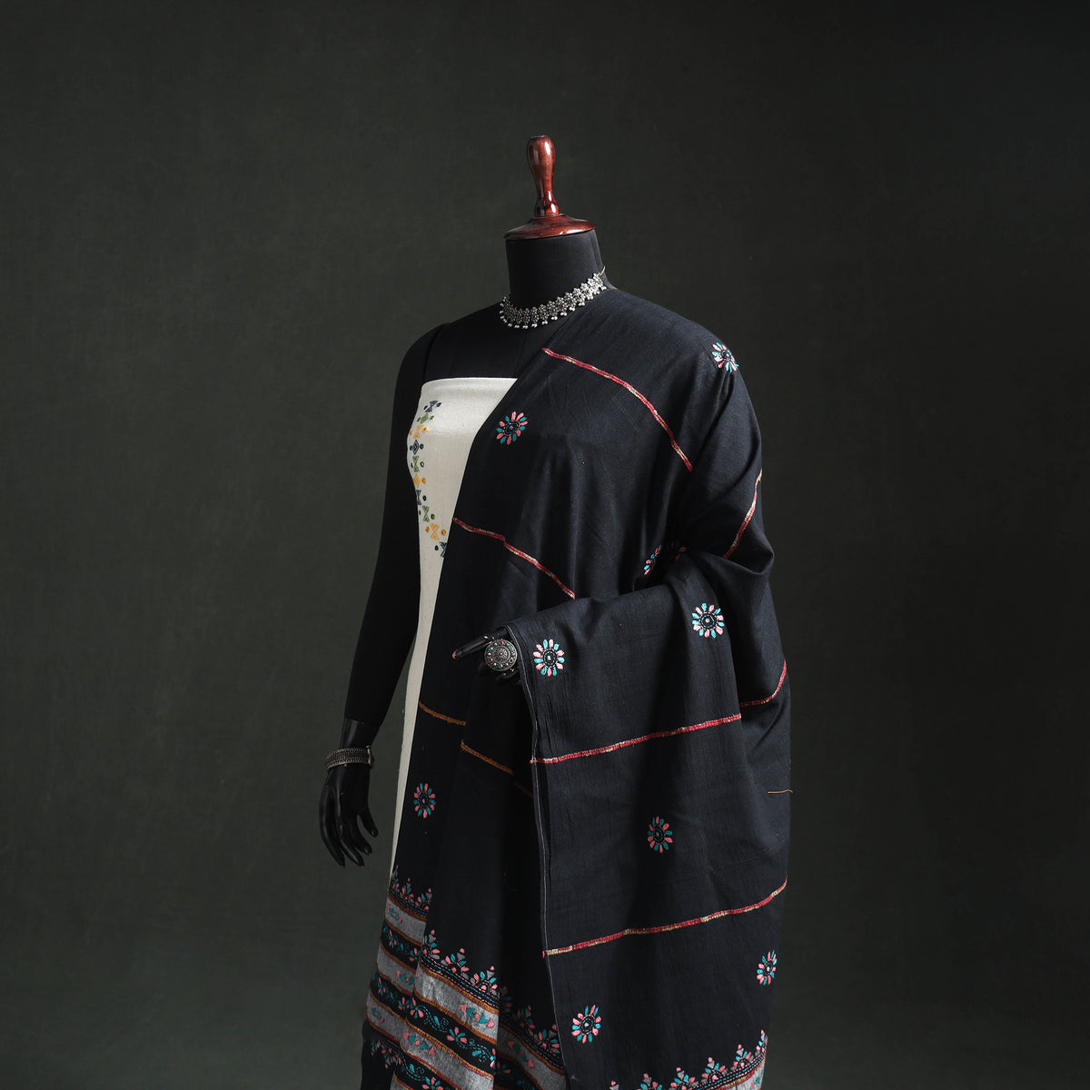 Kantha Hand Embroidered Khes Handwoven Cotton Dupatta 44