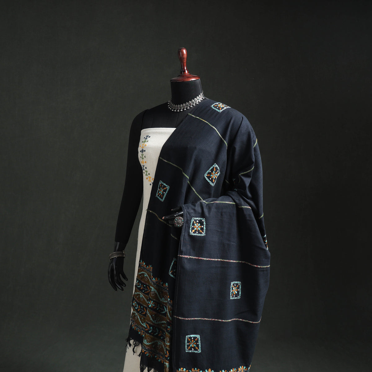 Kantha Hand Embroidered Khes Handwoven Cotton Dupatta 45
