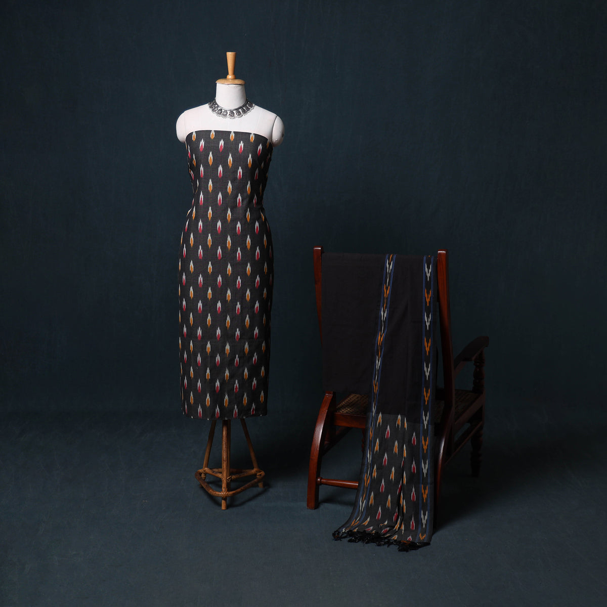 Pochampally Ikat Cotton Unstitched Dress Material: Kurta, Bottom with Dupatta 09