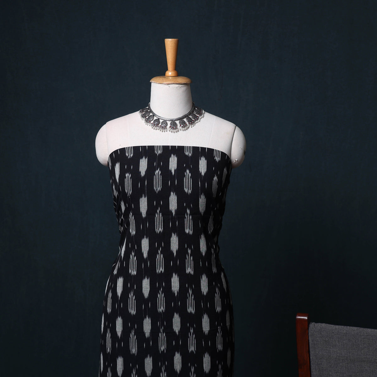 Black - Pochampally Ikat Cotton Unstitched Dress Material: Kurta, Bottom with Dupatta 15