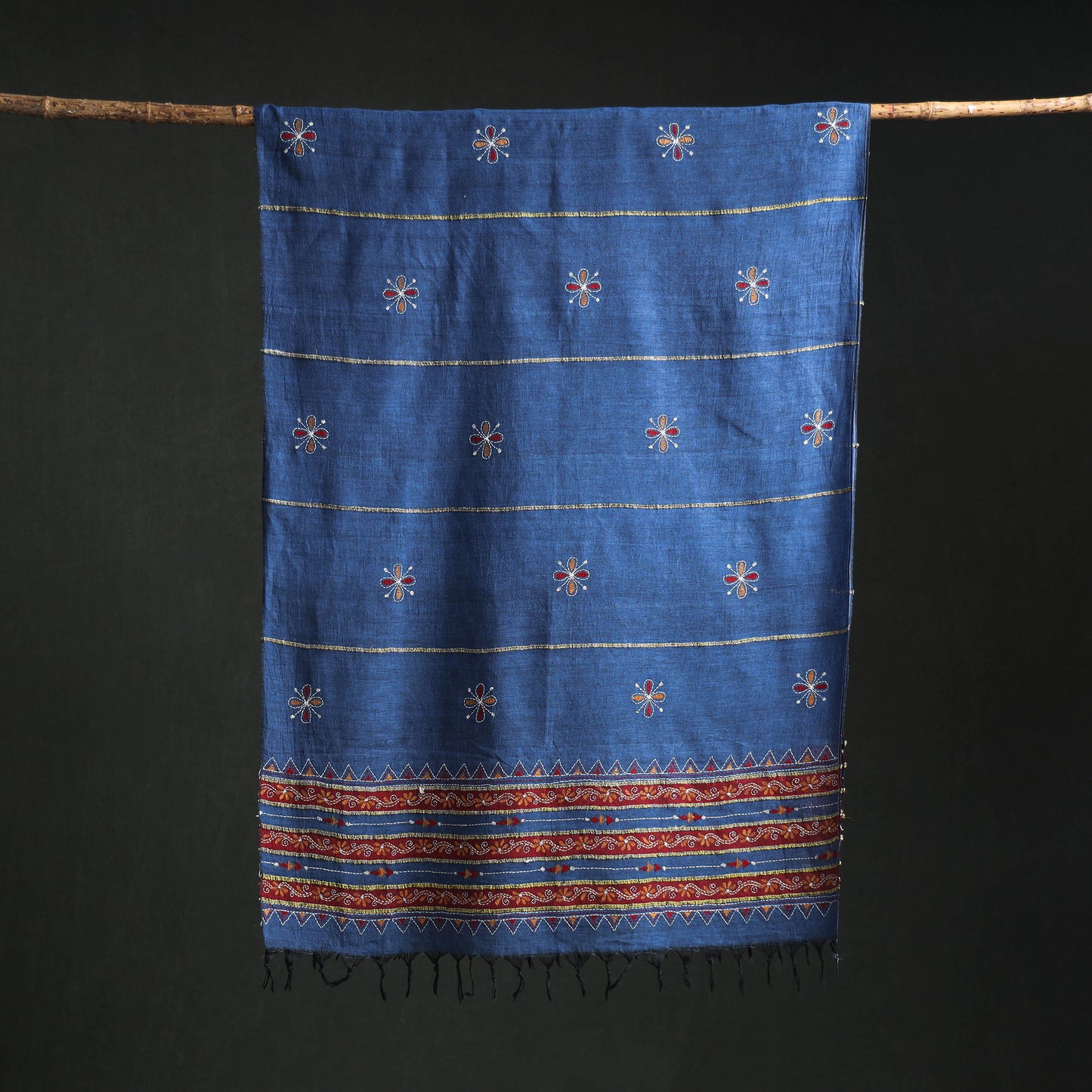 Kantha Hand Embroidered Khes Handwoven Cotton Dupatta 29