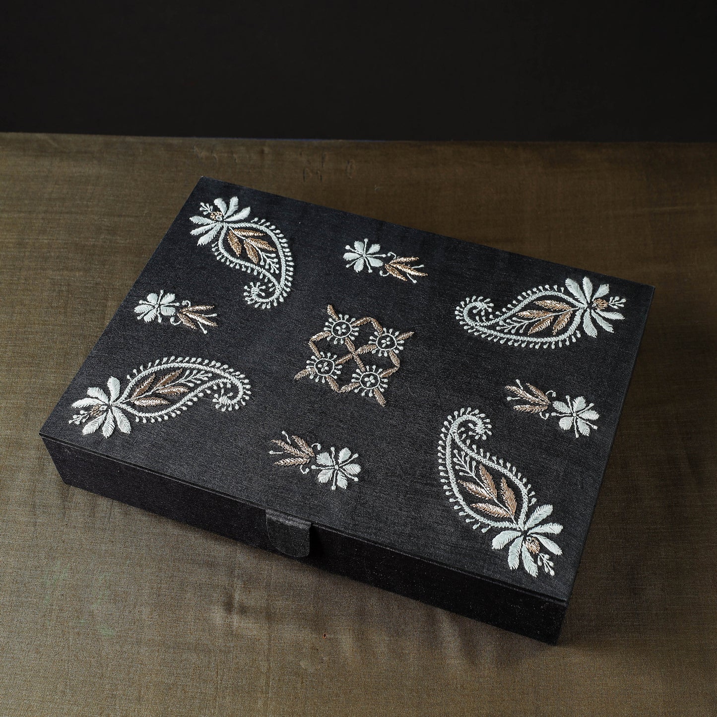 Chikankari Hand Embroidery Tussar Silk Jewelry Box (12 x 8 in)