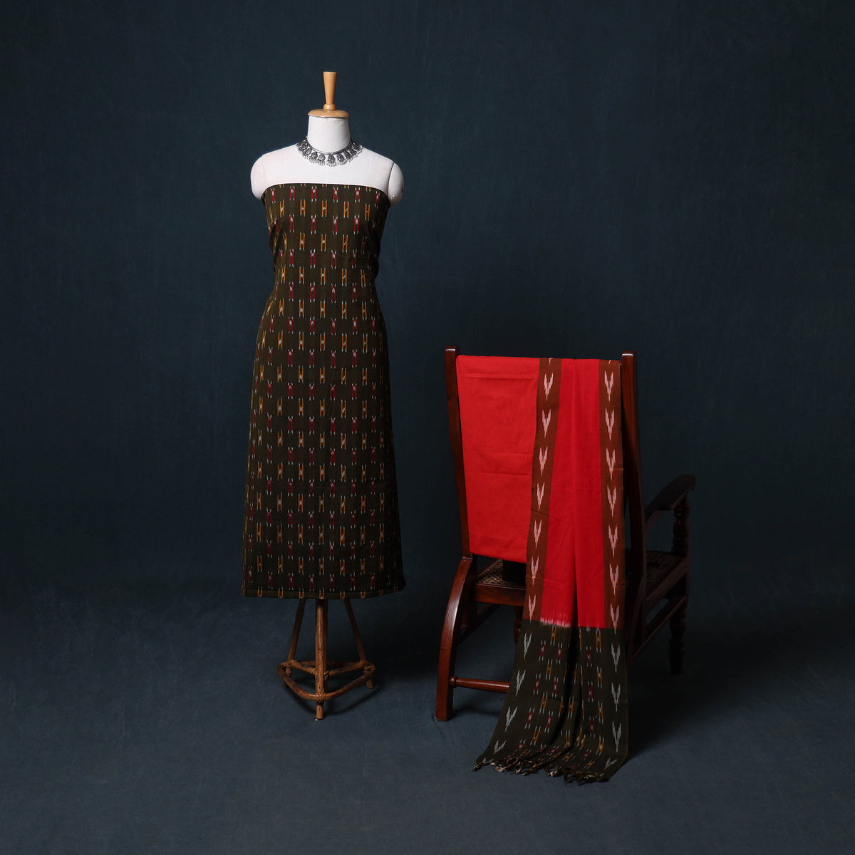 Pochampally Ikat Cotton Unstitched Dress Material: Kurta, Bottom with Dupatta 03