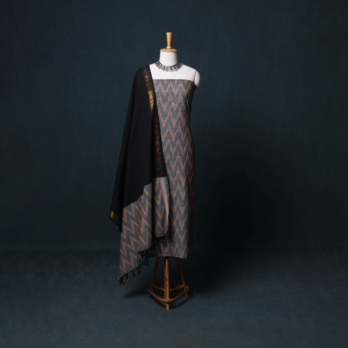 Pochampally Ikat Cotton Unstitched Dress Material: Kurta, Bottom with Dupatta  17