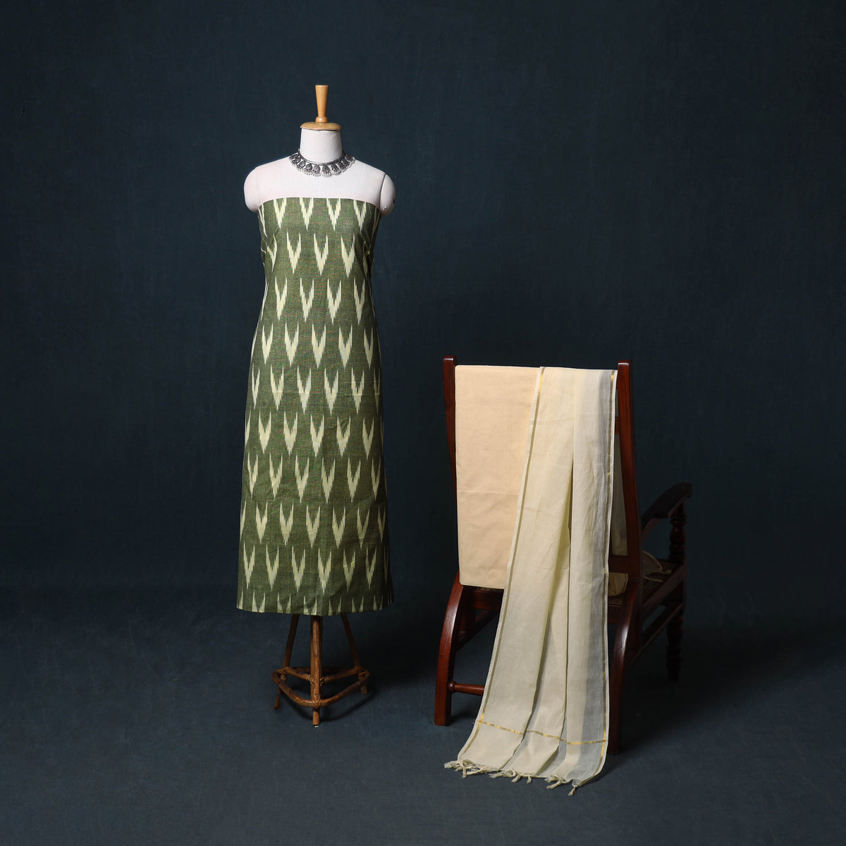 Pochampally Ikat Cotton Unstitched Dress Material: Kurta, Bottom with Dupatta  18