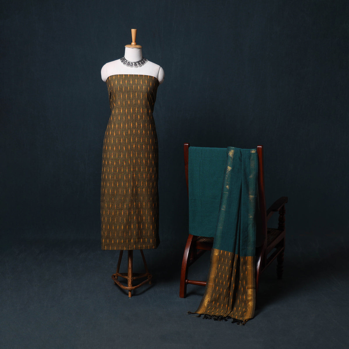 Pochampally Ikat Cotton Unstitched Dress Material: Kurta, Bottom with Dupatta  19