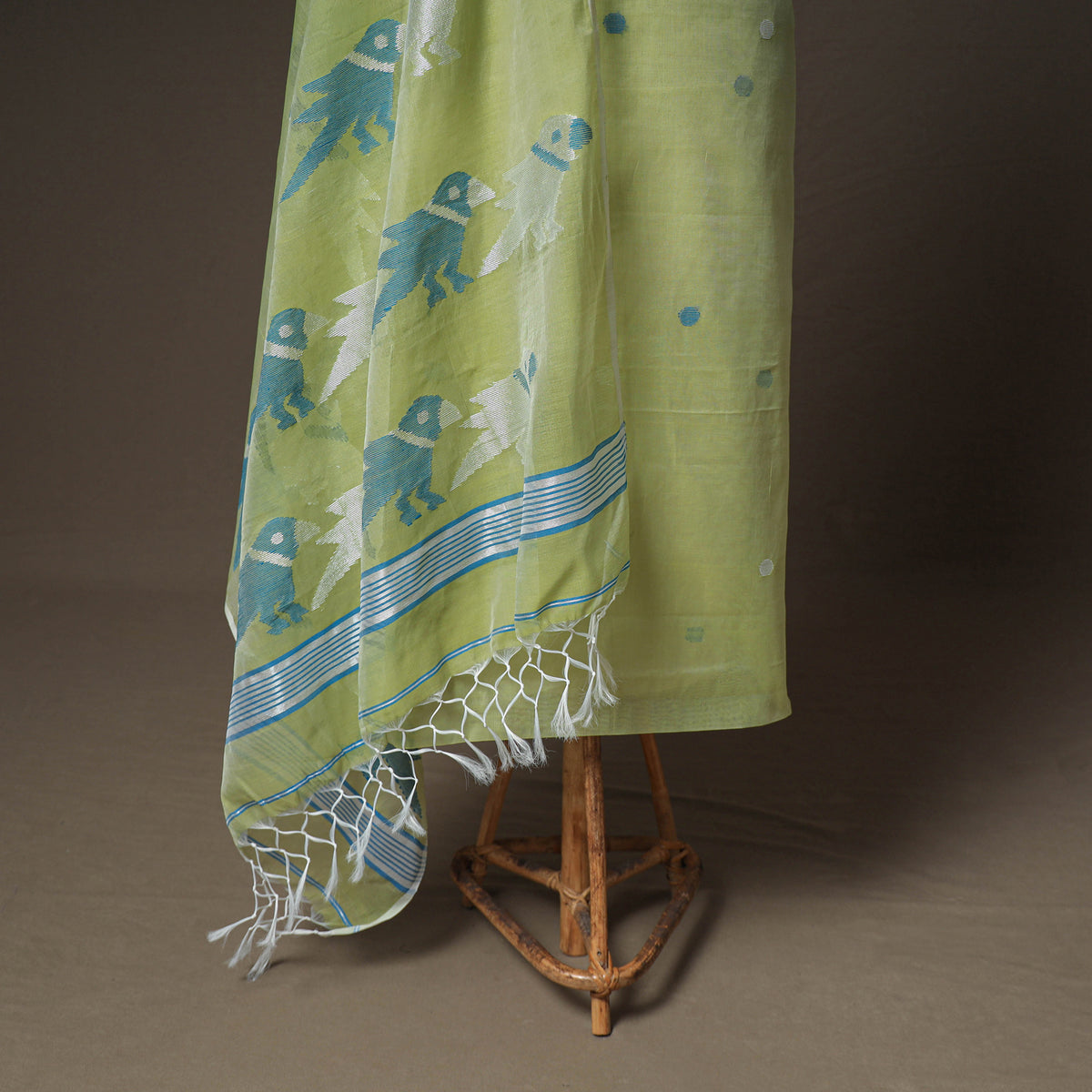 Jamdani Pure Handloom Muslin Unstitched Dress Material: Kurta with Dupatta 11