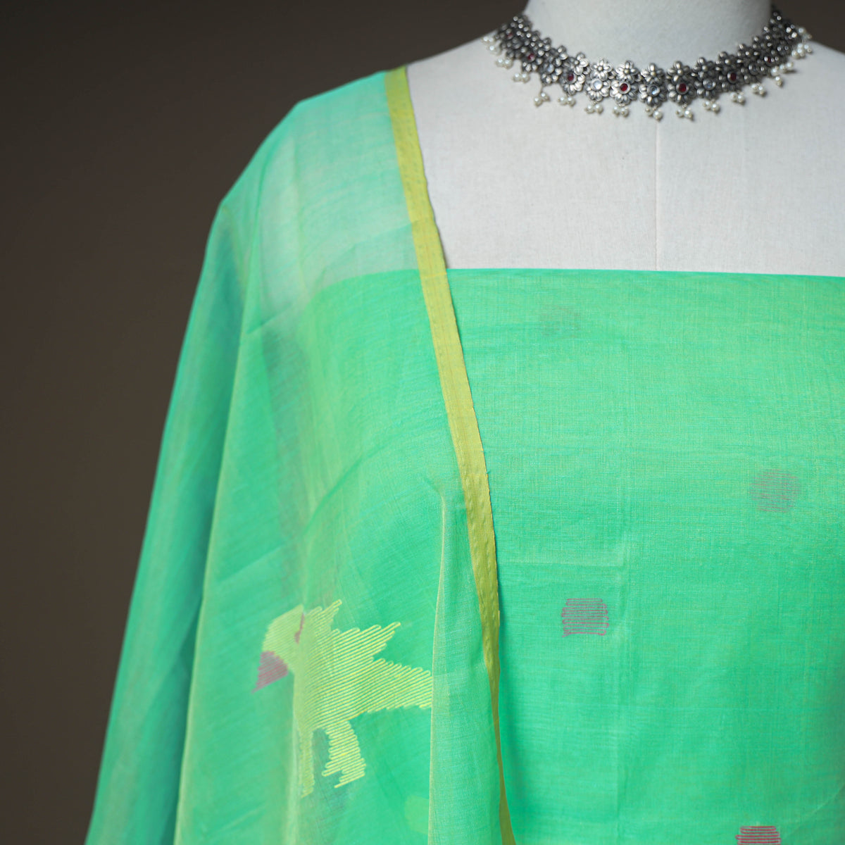 Jamdani Pure Handloom Muslin Unstitched Dress Material: Kurta with Dupatta 17