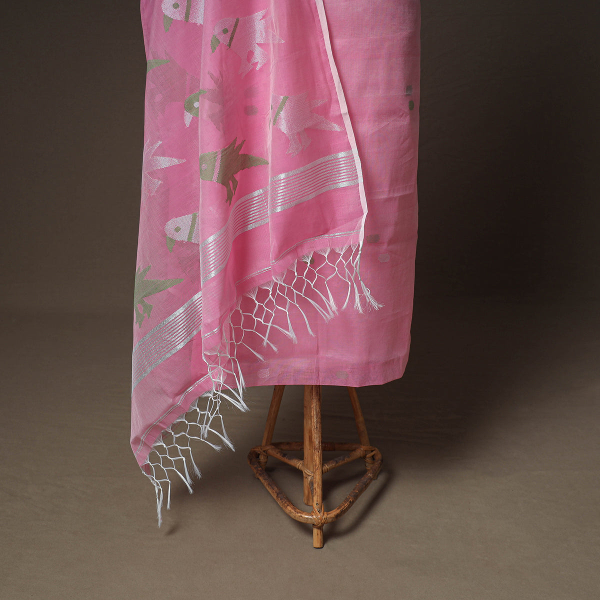 Jamdani Pure Handloom Muslin Unstitched Dress Material: Kurta with Dupatta 19