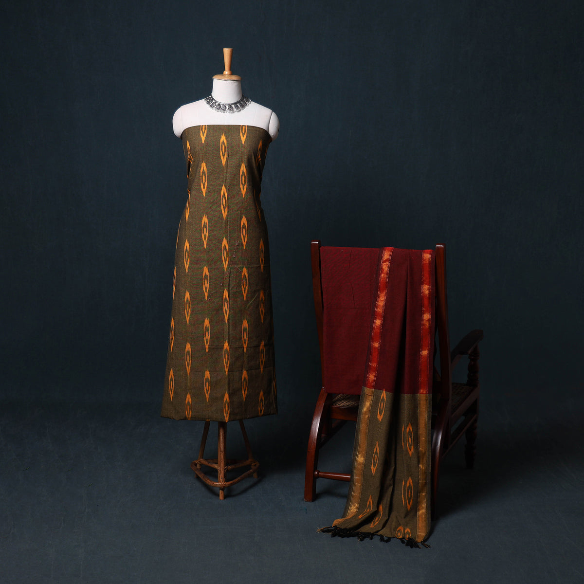 Pochampally Ikat Cotton Unstitched Dress Material: Kurta, Bottom with Dupatta  30