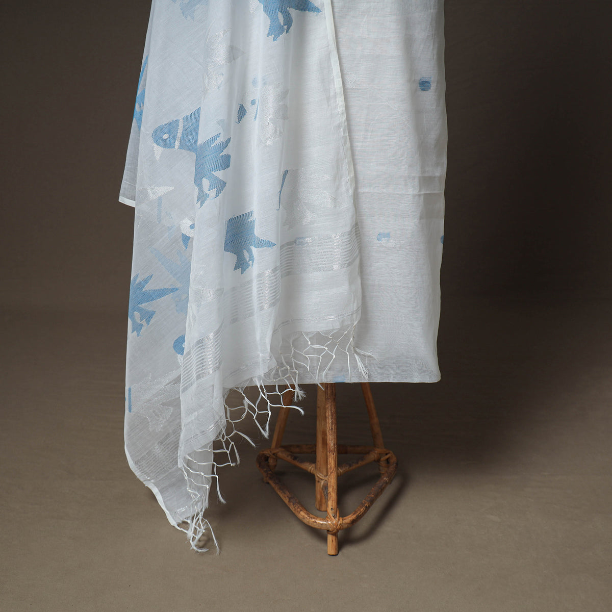 Jamdani Pure Handloom Muslin Unstitched Dress Material: Kurta with Dupatta 21