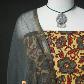 Ajrakh Block Print Natural Dyed Cotton Unstitched Dress Material: Kurta & Dupatta with Jewellery 02