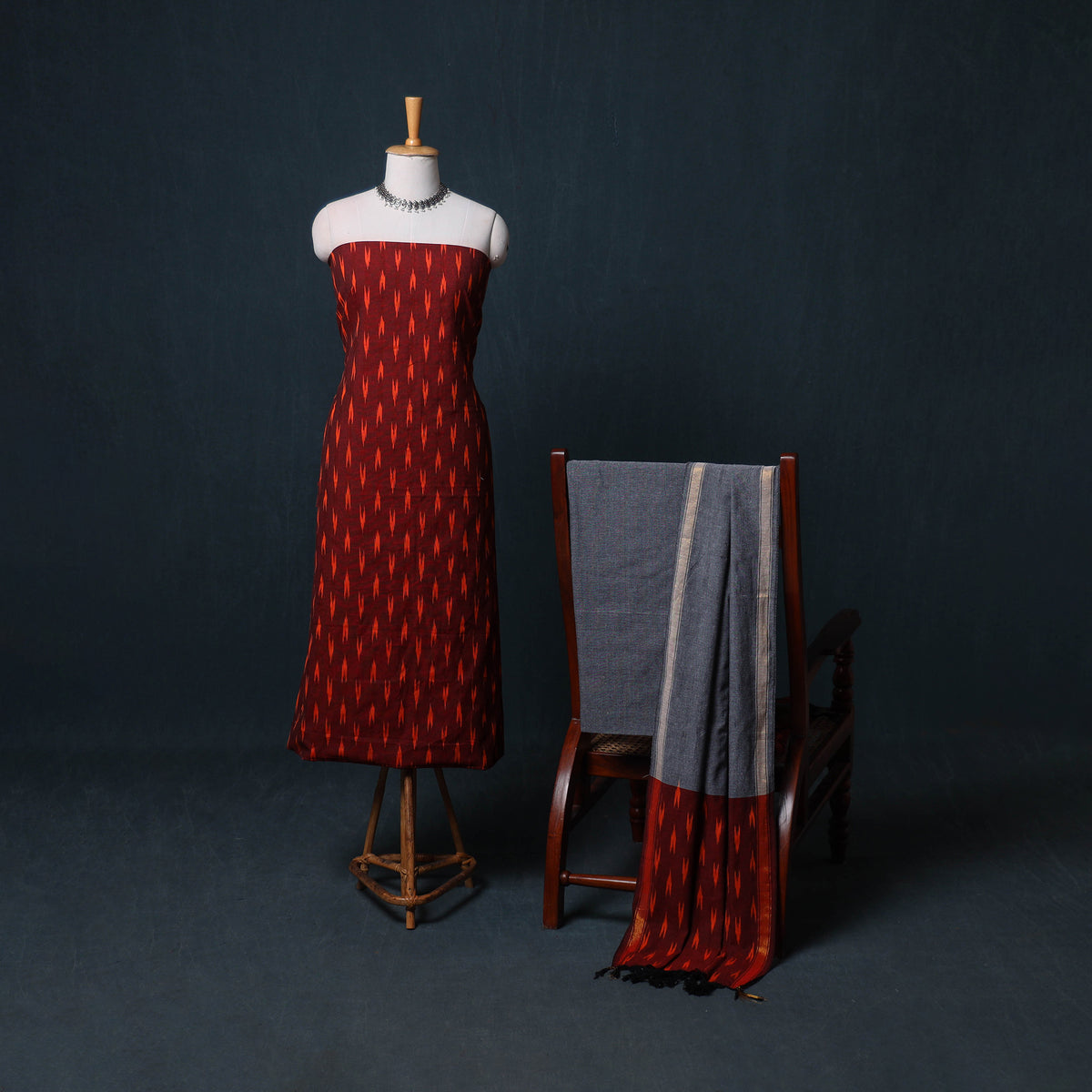 Pochampally Ikat Cotton Unstitched Dress Material: Kurta, Bottom with Dupatta 02