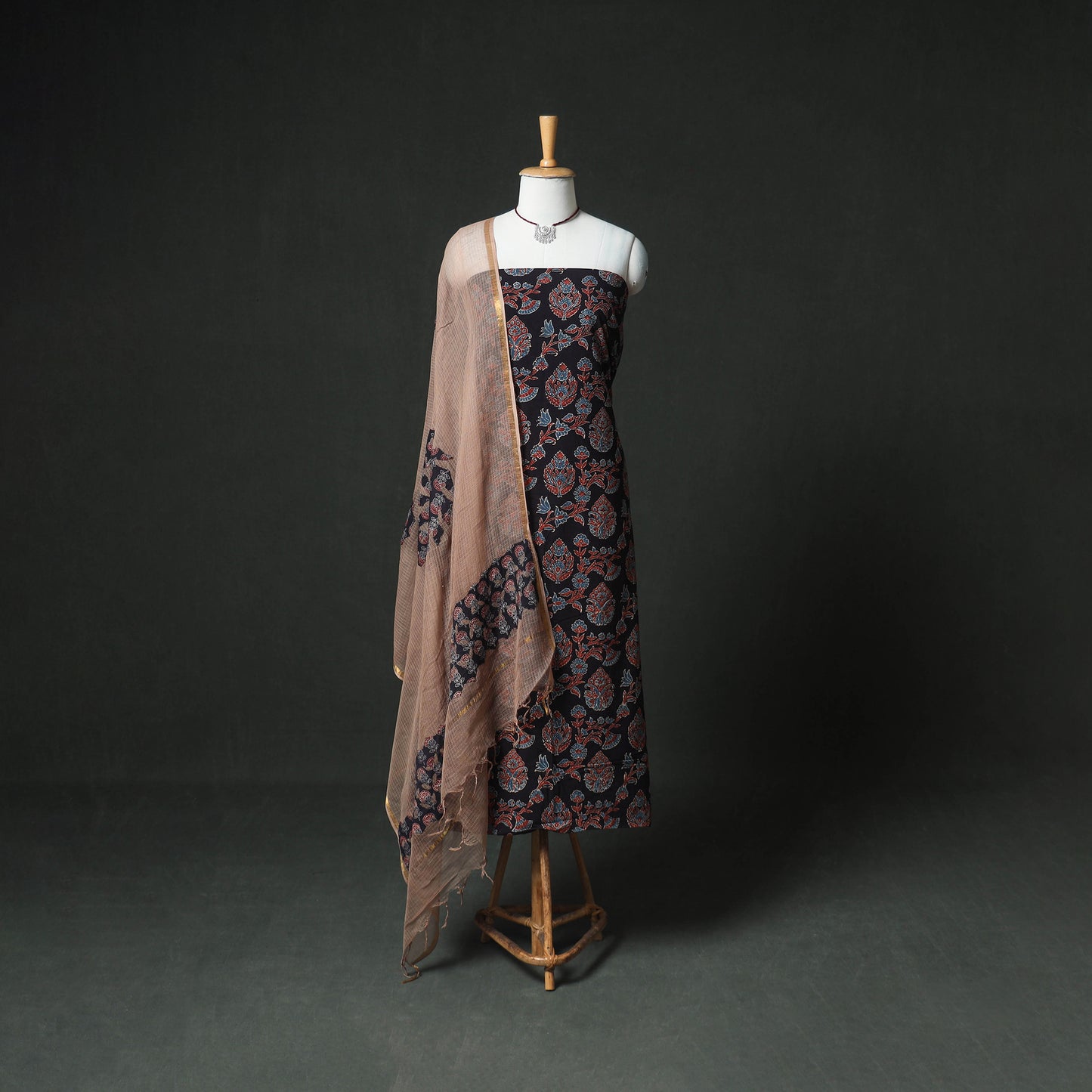 Ajrakh Block Print Natural Dyed Cotton Unstitched Dress Material: Kurta & Dupatta with Jewellery 05