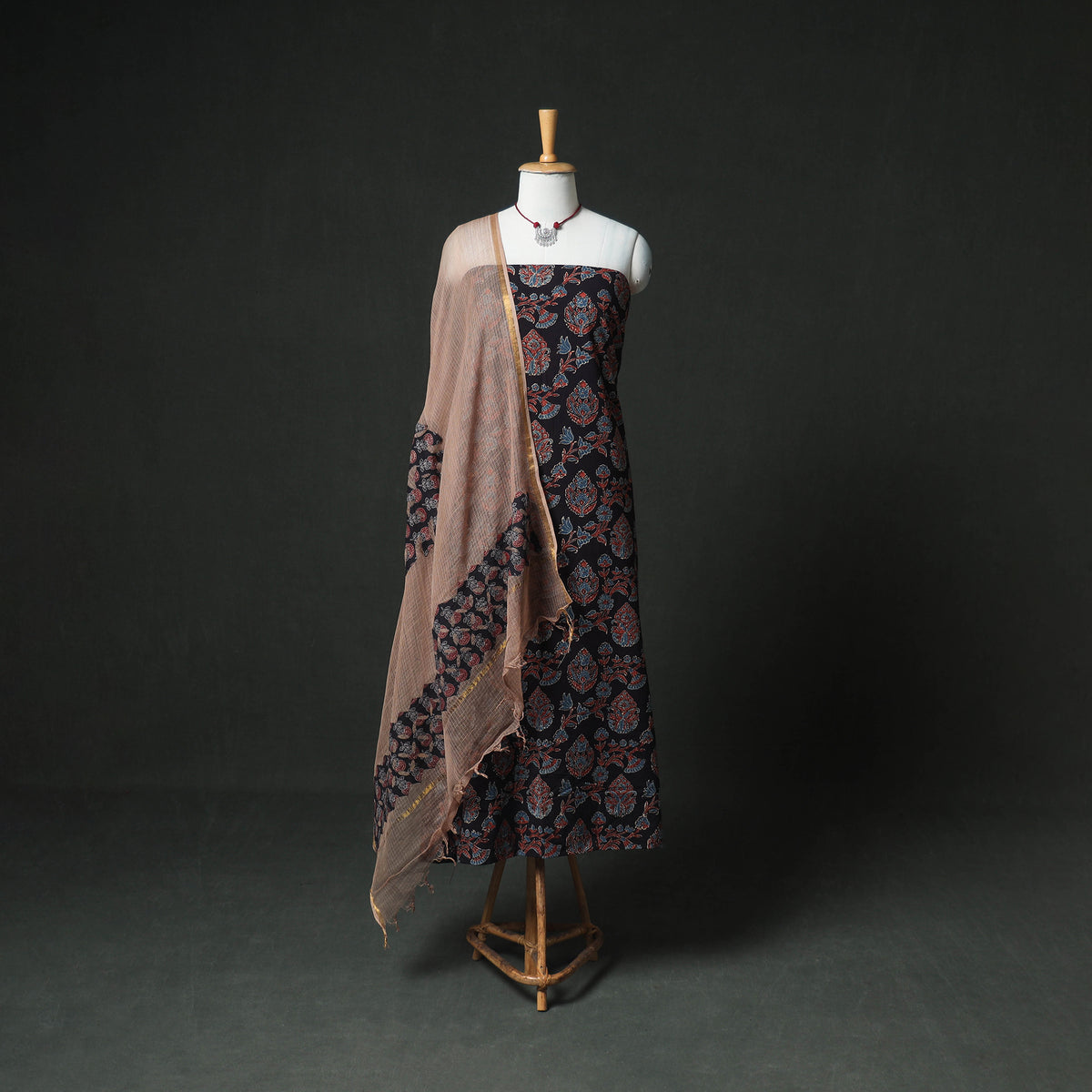 Ajrakh Block Print Natural Dyed Cotton Unstitched Dress Material: Kurta & Dupatta with Jewellery 06