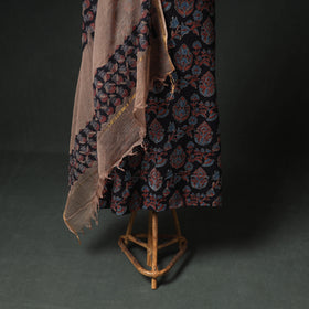 Ajrakh Block Print Natural Dyed Cotton Unstitched Dress Material: Kurta & Dupatta with Jewellery 06