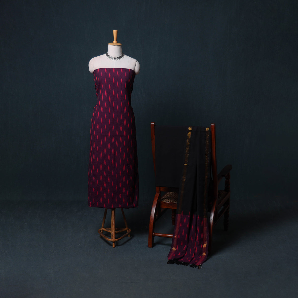 Pochampally Ikat Cotton Unstitched Dress Material: Kurta, Bottom with Dupatta 05