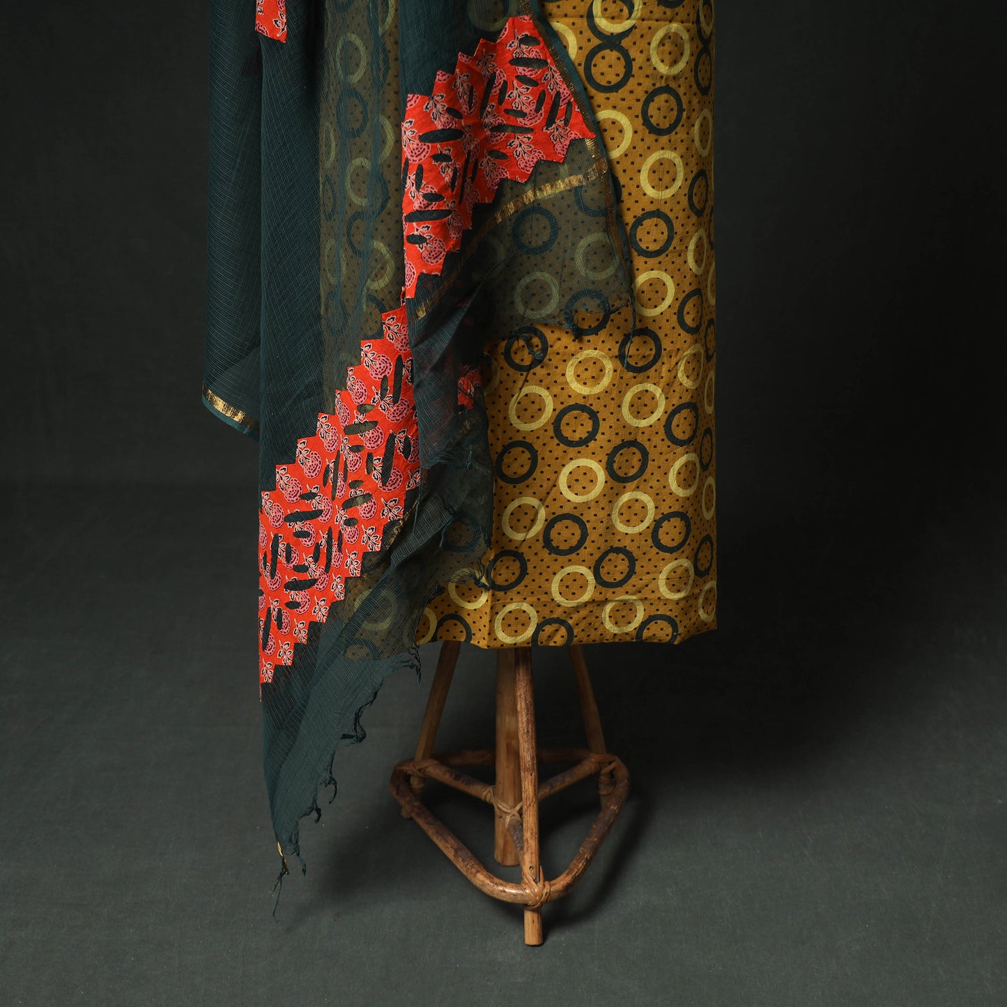 Ajrakh Block Print Natural Dyed Cotton Unstitched Dress Material: Kurta & Dupatta with Jewellery 13